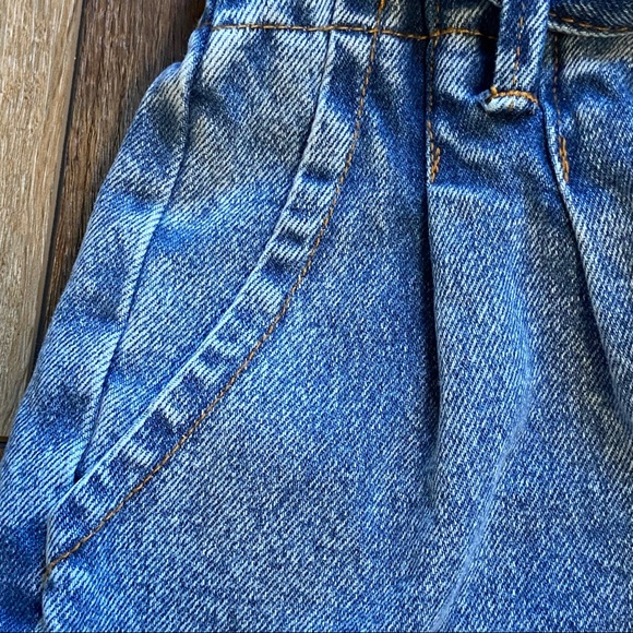 Forever 21 Retro Paper Bag Waist Denim Shorts Size Small - Picture 3 of 15